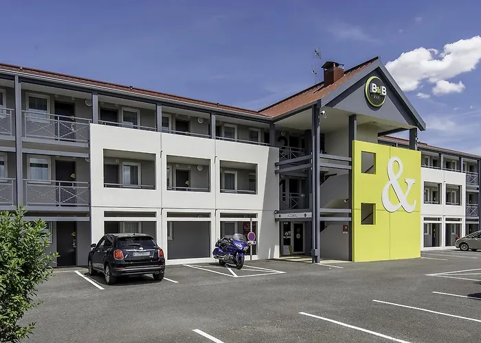 Bordeaux De מלון 2*